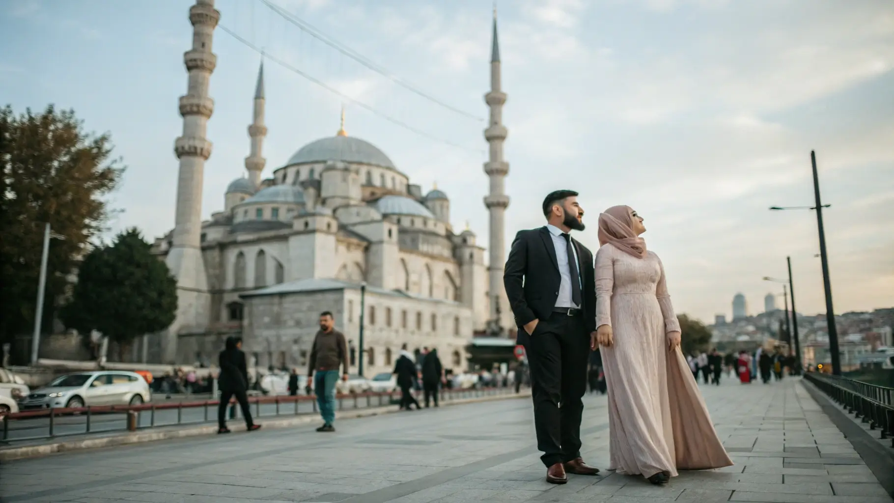 رجل عربي يتزوج فتاة تركية محجبة في حفل زفاف بسيط في إسطنبول